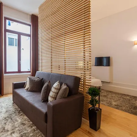 Vintage River Flat By Ml Porto