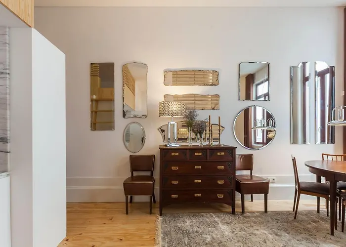 Vintage River Flat By Ml