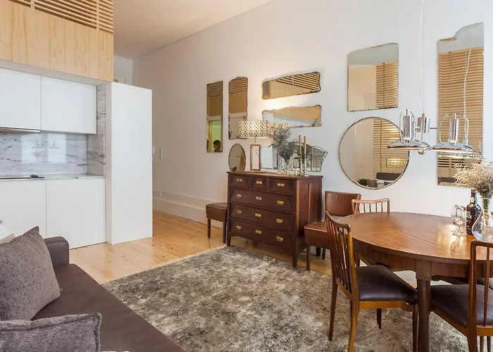 Vintage River Flat By Ml Porto